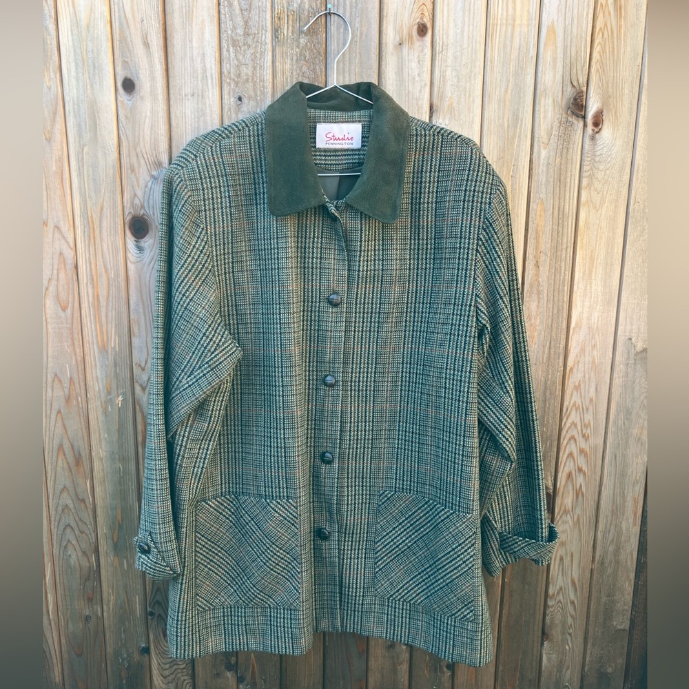Pennington❤️plaid barn coat XL